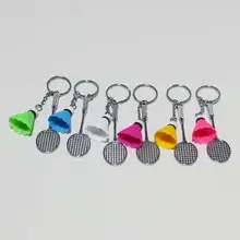 Venda quente diy artesanal chaveiro mini raquete de badminton chaveiro esporte chaveiro liga brinquedo encantos llaveros chaveiro saco pingente(China)