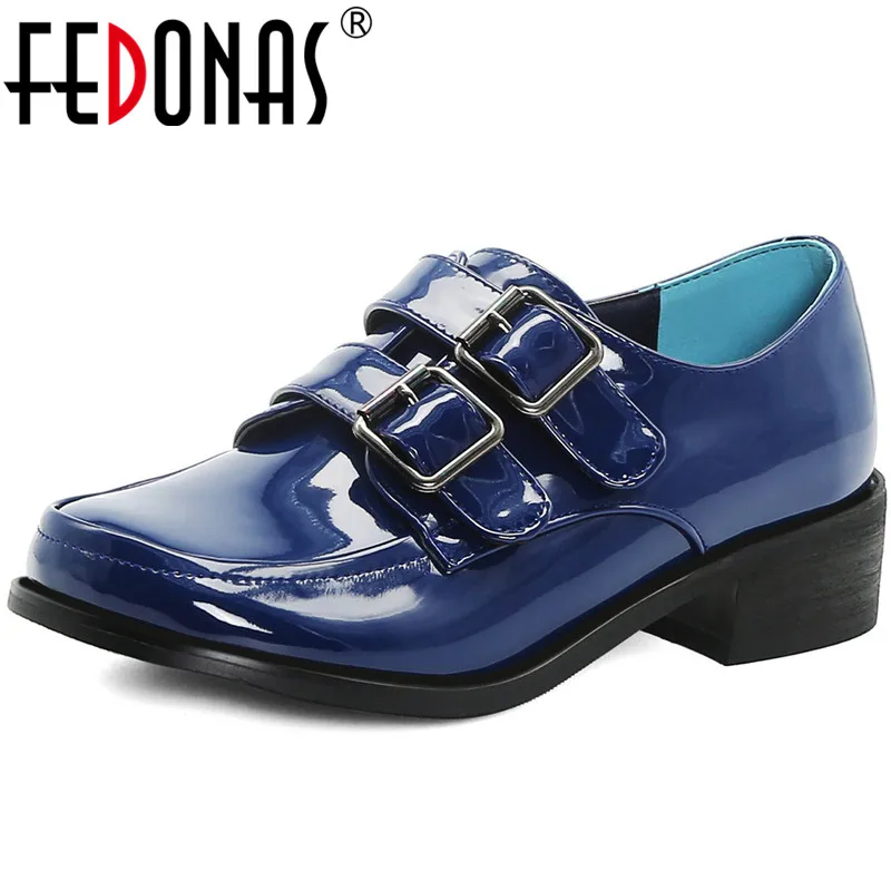 FEDONAS New 2020 Women Night Club Prom Pumps Spring Summer Slip On Shoes Metal Decoration Concise Brand Shoes Woman
FEDONAS New 2020 Women Night Club Prom Pumps Spring Summer Slip On Shoes Metal Decoration Concise Brand Shoes Woman