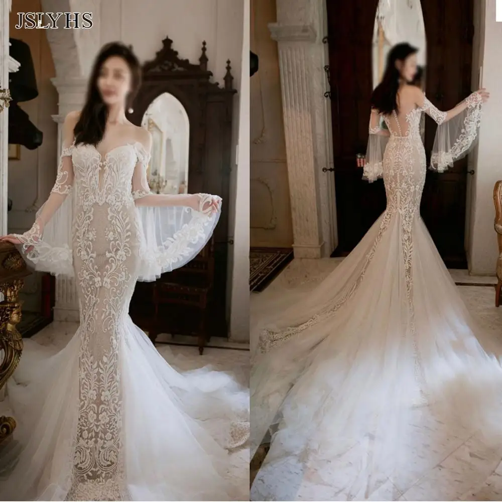 High end wedding dress custom new luxury retro one shoulder lace mermaid halter back long tail bridal gown
High end wedding dress custom new luxury retro one shoulder lace mermaid halter back long tail bridal gown