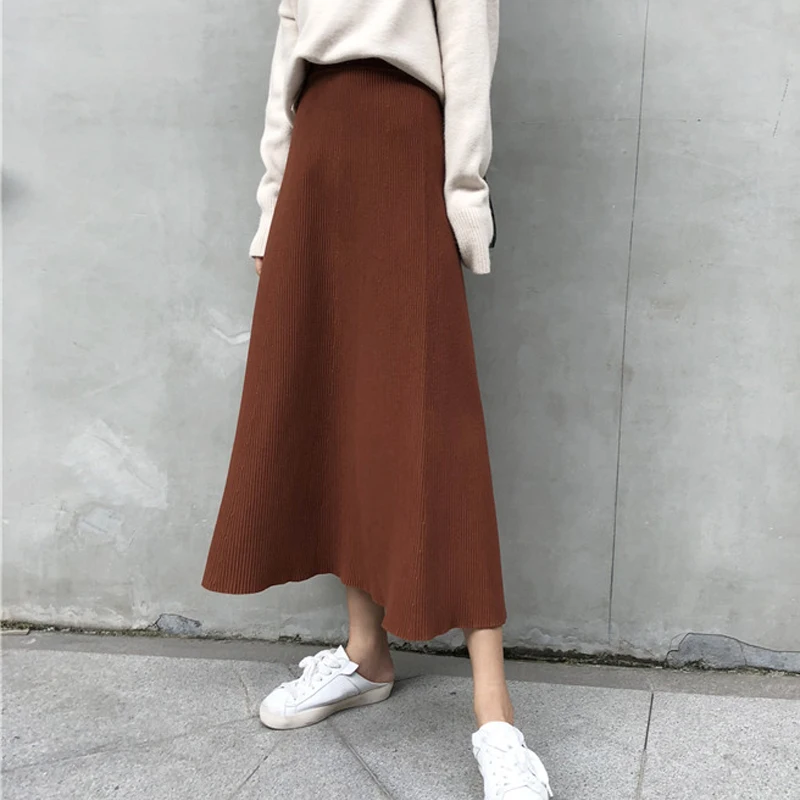 Spring and autumn high elastic pleated elegant knit skirt female long section large size A word thick winter skirt
Spring and autumn high elastic pleated elegant knit skirt female long section large size A word thick winter skirt