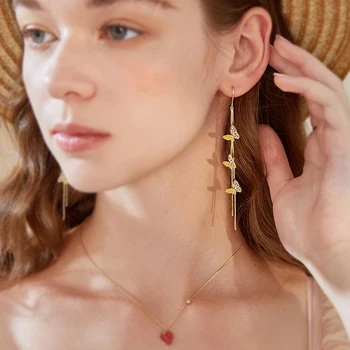 Long tassel earrings new Korean temperament literary butterfly earrings earrings personality long tassel Trend fashion earrings 
Long tassel earrings new Korean temperament literary butterfly earrings earrings personality long tassel Trend fashion earrings
