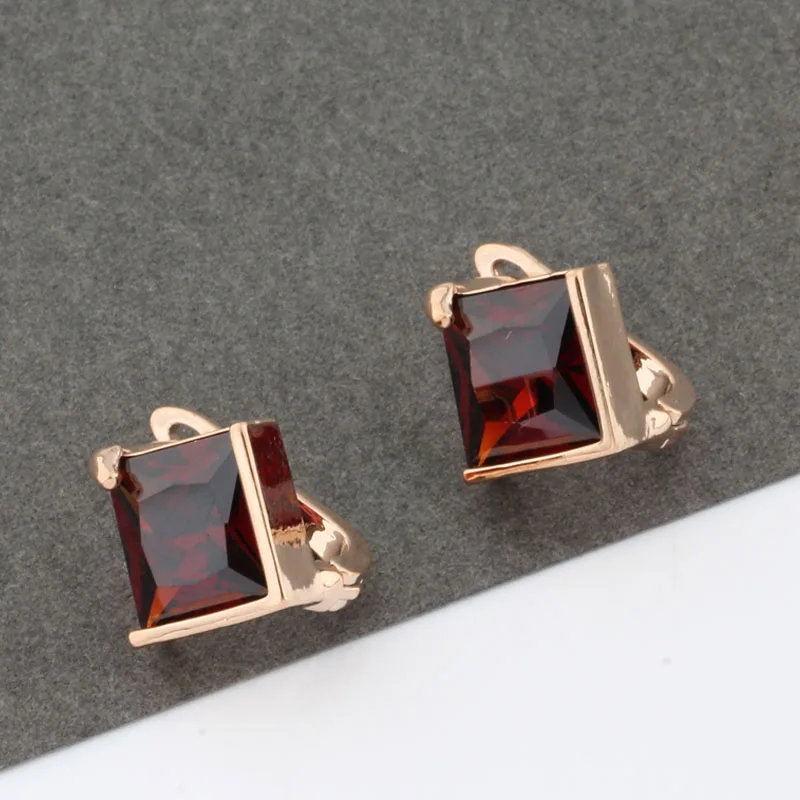 New Square Natural Zircon Women Luxury Quality Jewelry Drop Earrings Rose Gold Color Korean Fashion Jewelry Hanging Earrings
New Square Natural Zircon Women Luxury Quality Jewelry Drop Earrings Rose Gold Color Korean Fashion Jewelry Hanging Earrings