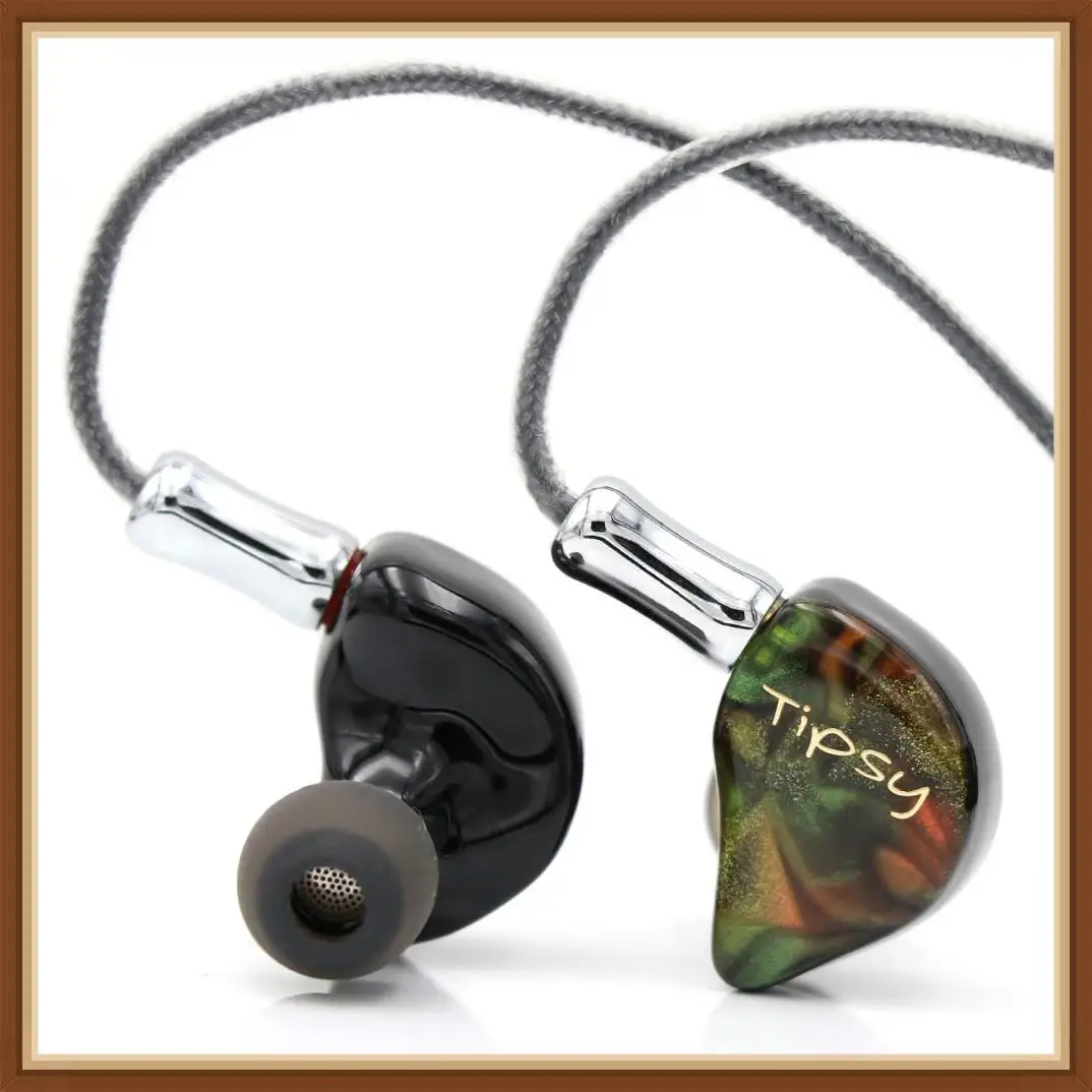 Tipsy Dunmer Pro Dynamic Driver + 2 Balanced Armatures DD+2BA Hybrid HiFi Monitor In-ear Earphone with Detachable 2 Pin Cable
Tipsy Dunmer Pro Dynamic Driver + 2 Balanced Armatures DD+2BA Hybrid HiFi Monitor In-ear Earphone with Detachable 2 Pin Cable