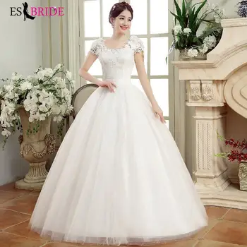 Off-shoulder lace flower wedding dress
Off-shoulder lace flower wedding dress