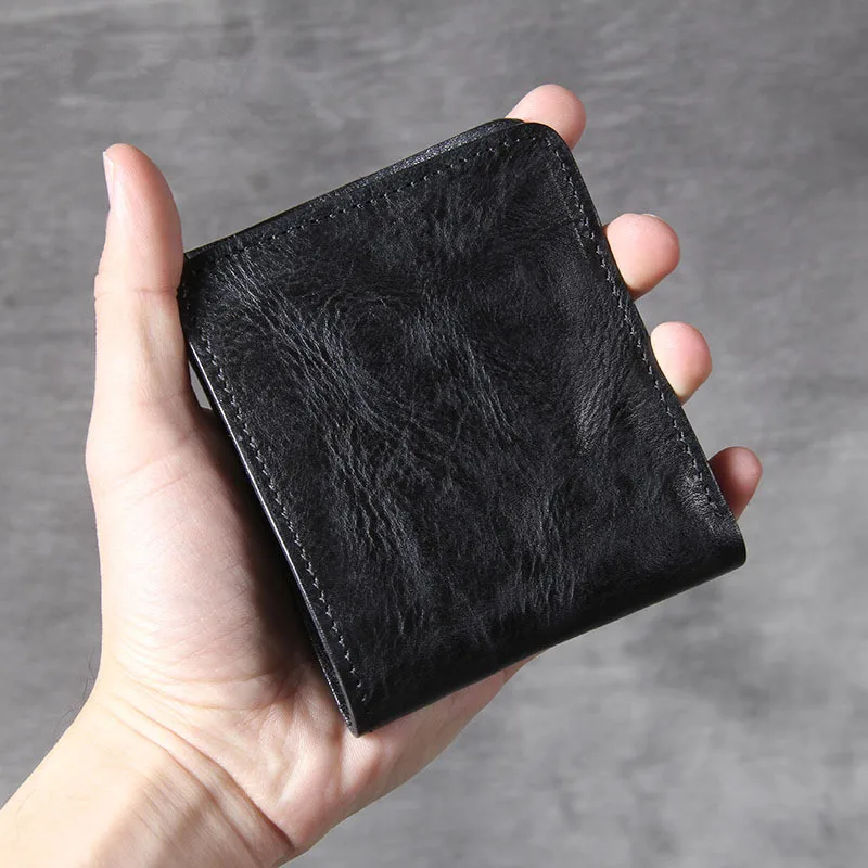 Simple retro neutral Genuine leather short Wallet first layer cowhide ultra-thin card package for men and women ID package
Simple retro neutral Genuine leather short Wallet first layer cowhide ultra-thin card package for men and women ID package