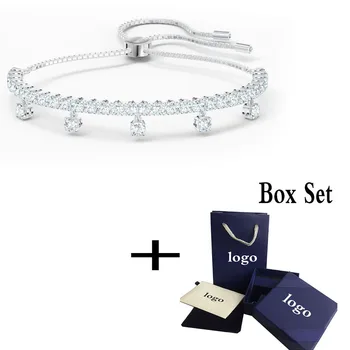 2020 SWA combines a row of white crystals and several crystal pendants, suitable for daily matching the best choice for gifts 
2020 SWA combines a row of white crystals and several crystal pendants, suitable for daily matching the best choice for gifts