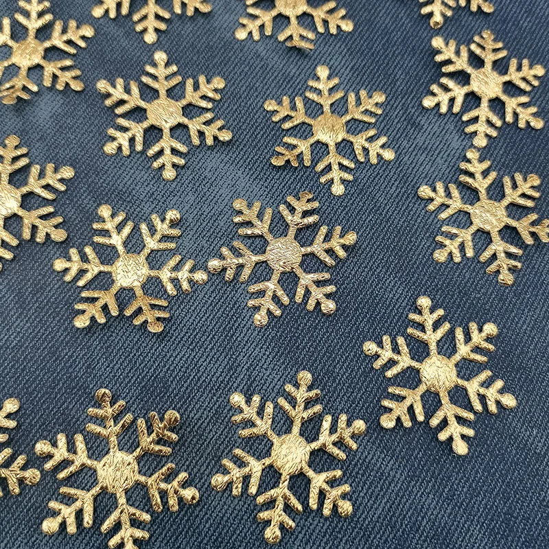(200pcs/pack) 30mm Christmas Snowflakes Confetti Artificial Snow Xmas Tree Ornaments Decorations For Home Party Wedding Decor
(200pcs/pack) 30mm Christmas Snowflakes Confetti Artificial Snow Xmas Tree Ornaments Decorations For Home Party Wedding Decor