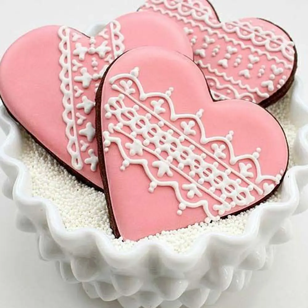 Hot New love heart cookie cutters cooking tool Fondant Gum Paste Mold Cake Decorating Clay Resin sugar Candy Fimo biscuit moulds Hot New love heart cookie cutters cooking tool Fondant Gum Paste Mold Cake Decorating Clay Resin sugar Candy Fimo biscuit moulds