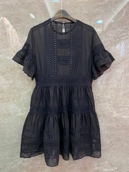 2020 Spring and Summer New Women's Lined Decorative round Neck Water Soluble Mosaic Horn Sleeve Solid Color Dress 526
2020 Spring and Summer New Women's Lined Decorative round Neck Water Soluble Mosaic Horn Sleeve Solid Color Dress 526