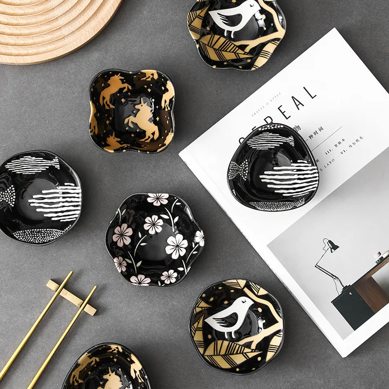 Japanese Embossed Three-dimensional Underglaze Ceramic Tableware Household Light Luxury Small Sauce Soy Sauce Sauce Small Dish
Japanese Embossed Three-dimensional Underglaze Ceramic Tableware Household Light Luxury Small Sauce Soy Sauce Sauce Small Dish