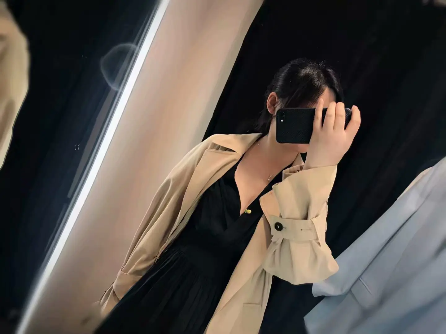 Western Style Kaki Autumn Coat Drape No Buckle Loose Version of Casual Fold-down Collar Long Sleeve Trim Pocket WOMEN'S Windbrea
Western Style Kaki Autumn Coat Drape No Buckle Loose Version of Casual Fold-down Collar Long Sleeve Trim Pocket WOMEN'S Windbrea