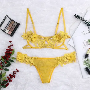 Sexy Women Lingerie 3 Piece Lace Temptation Rose Underwear With Steel Ring G-string Thong Bra And Panty Set Lingerie Intimates
Sexy Women Lingerie 3 Piece Lace Temptation Rose Underwear With Steel Ring G-string Thong Bra And Panty Set Lingerie Intimates