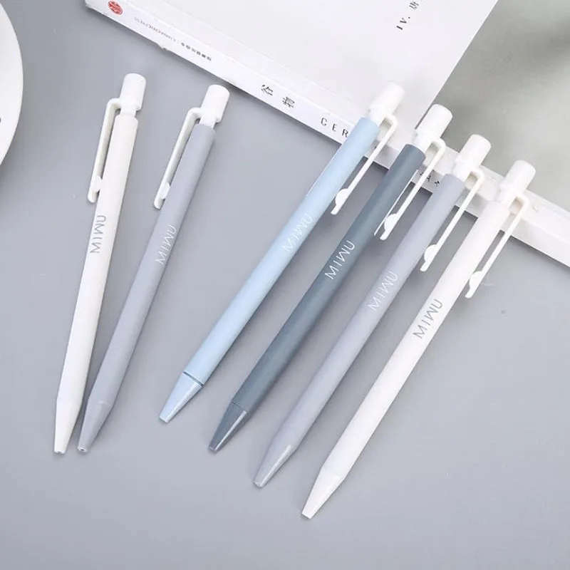 4 Pcs/set Simple 0.5/0.7mm Drawing Plastic Press Mechanical Pencils Automatic Pencil School Office Stationery Escolar Papelaria
4 Pcs/set Simple 0.5/0.7mm Drawing Plastic Press Mechanical Pencils Automatic Pencil School Office Stationery Escolar Papelaria