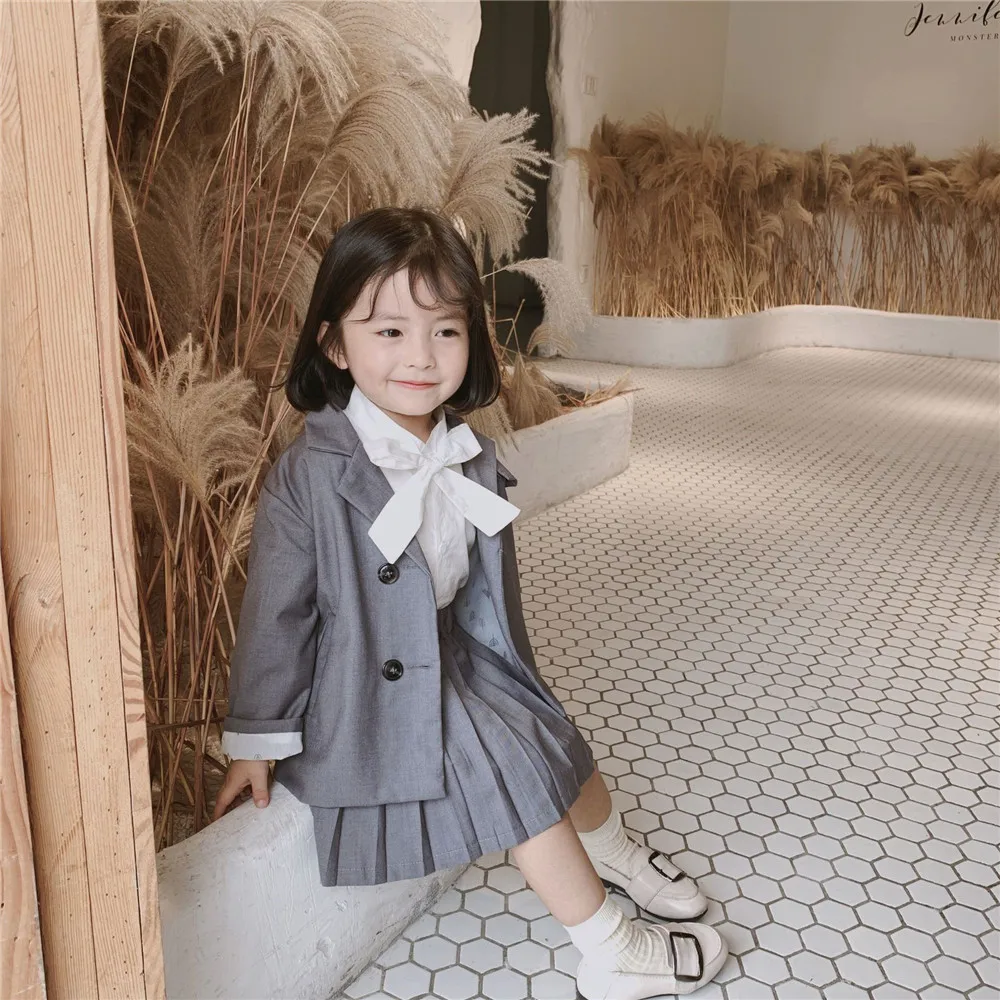 School Girls Suit Jacket And Pleated Skirt Set Toddler Kids Short Skirts Set Baby Girl Outfits Autumn Children's Clothing Sets
School Girls Suit Jacket And Pleated Skirt Set Toddler Kids Short Skirts Set Baby Girl Outfits Autumn Children's Clothing Sets