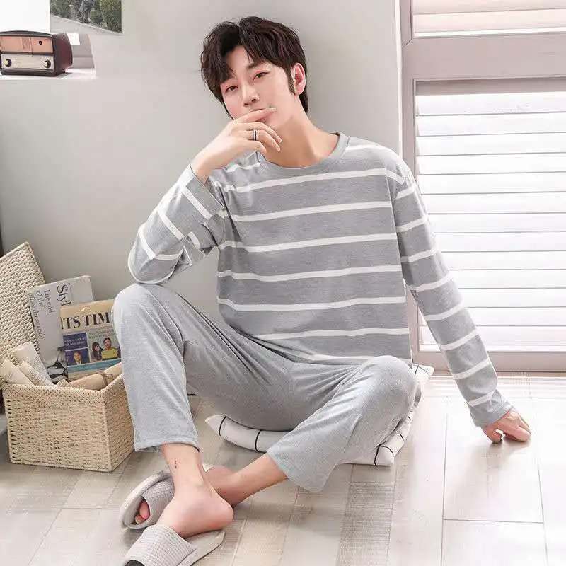 Teenage Pajamas Men Spring and Autumn Long Sleeve Men Middle-aged Temperament Striped Winter Thin Loose Casual Leisure Tops
Teenage Pajamas Men Spring and Autumn Long Sleeve Men Middle-aged Temperament Striped Winter Thin Loose Casual Leisure Tops