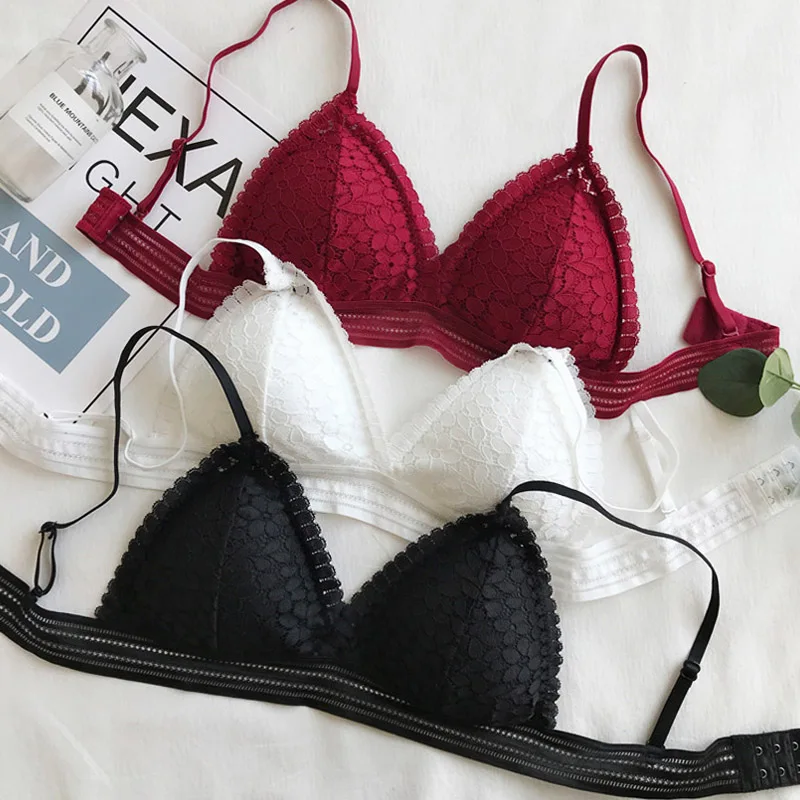 Sexy Lace Bra for Women Triangle Cup Floral Bralette Wireless Lingerie Underwear Female Push Up Bras Solid Color Brassiere
Sexy Lace Bra for Women Triangle Cup Floral Bralette Wireless Lingerie Underwear Female Push Up Bras Solid Color Brassiere