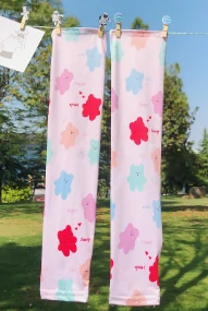 Women Ice Silk Sleeves, Sun-Proof Skin Protector, Summer Arm Cooling Outdoor Sports Forearm Cover
Women Ice Silk Sleeves, Sun-Proof Skin Protector, Summer Arm Cooling Outdoor Sports Forearm Cover