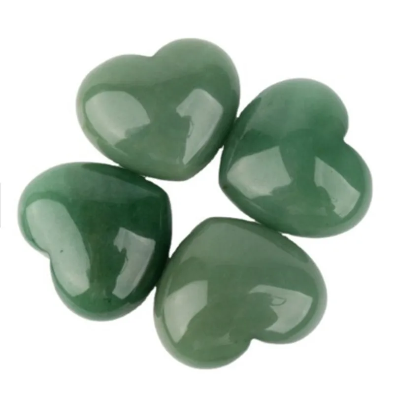 High Quality Natural Crystal Carving Crafts Gemstone Green Aventurine Heart For Christmas Decoration
High Quality Natural Crystal Carving Crafts Gemstone Green Aventurine Heart For Christmas Decoration