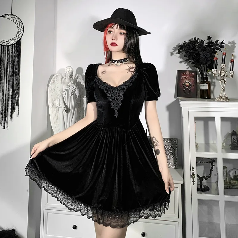 Gothic Black Women Elegant Pleated Dress Summer Lady Lace V Neck Puff Short Sleeve Velvet Dresses Embroidery Empire Vestidos Gothic Black Women Elegant Pleated Dress Summer Lady Lace V Neck Puff Short Sleeve Velvet Dresses Embroidery Empire Vestidos