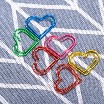 12pcs Paper Clips Heart-shaped Metal Creative Paperclip Bookmark Paper Clips Colorful Paper Clips for Office Home School 
12pcs Paper Clips Heart-shaped Metal Creative Paperclip Bookmark Paper Clips Colorful Paper Clips for Office Home School