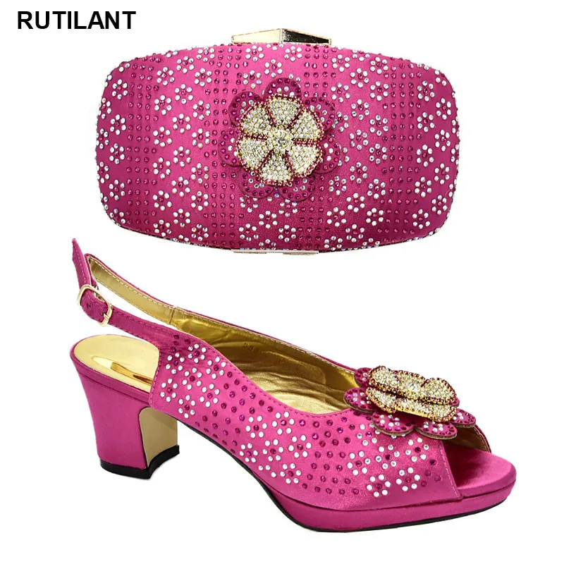 New Italian Ladies Shoe and Bag Set Decorated with Appliques Italy Good Quality Shoe Shoes and Bag Set African Sets 2019 Party
New Italian Ladies Shoe and Bag Set Decorated with Appliques Italy Good Quality Shoe Shoes and Bag Set African Sets 2019 Party