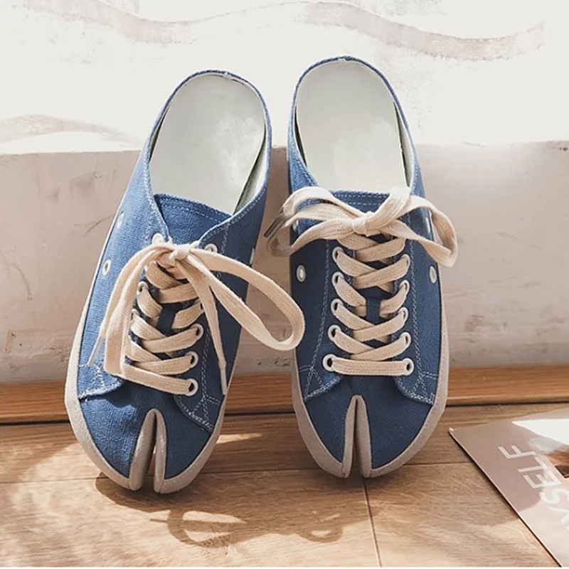 2020 Spring And Autumn New Style Canvas Slippers For Women With Personality Head Split Toe Casual And Cross Lacing Flat Shoes
2020 Spring And Autumn New Style Canvas Slippers For Women With Personality Head Split Toe Casual And Cross Lacing Flat Shoes