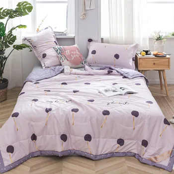 New Style Washing Cotton Summer Blanket Gift Printed Quilted Airable Cover Summer Thin Blanket Summer Quilt
New Style Washing Cotton Summer Blanket Gift Printed Quilted Airable Cover Summer Thin Blanket Summer Quilt
