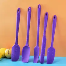 Eco-friendly Useful Icing Spatula Baking Scraper Set Burr-free Cookware Set Comfortable Handle for Kitchen
Eco-friendly Useful Icing Spatula Baking Scraper Set Burr-free Cookware Set Comfortable Handle for Kitchen