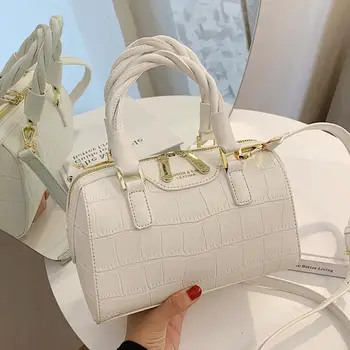 Crocodile pattern Tote Pillow bag 2020 Fashion New Quality PU Leather Women's Designer Handbag Travel Shoulder Messenger Bag 
Crocodile pattern Tote Pillow bag 2020 Fashion New Quality PU Leather Women's Designer Handbag Travel Shoulder Messenger Bag