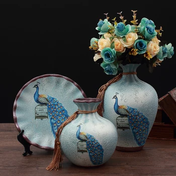 $ European creative ceramic vase three-piece flower arrangement American retro living room wine cabinet decoration wedding gift
$ European creative ceramic vase three-piece flower arrangement American retro living room wine cabinet decoration wedding gift