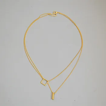 Fashion Copper Jewelry Temperament Retro Golden Simple Geometric Square Pendant Asymmetric Double Layer Necklace for Women 
Fashion Copper Jewelry Temperament Retro Golden Simple Geometric Square Pendant Asymmetric Double Layer Necklace for Women