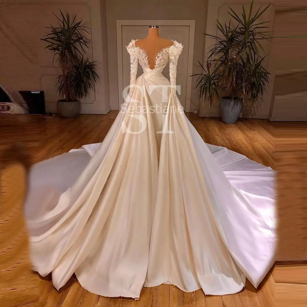 Luxury Ball Gown Bridal Wedding Dresses Long Sleeves Strapless Lace Beaded Custom Made Satin Long Train Wedding Gown
Luxury Ball Gown Bridal Wedding Dresses Long Sleeves Strapless Lace Beaded Custom Made Satin Long Train Wedding Gown