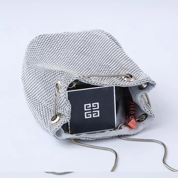 New Fashion Shoulder Diagonal Bucket Bags Women Female Summer Hand-Studded Messenger Chain Small Bags Bolsa Feminina Bolso Mujer
New Fashion Shoulder Diagonal Bucket Bags Women Female Summer Hand-Studded Messenger Chain Small Bags Bolsa Feminina Bolso Mujer