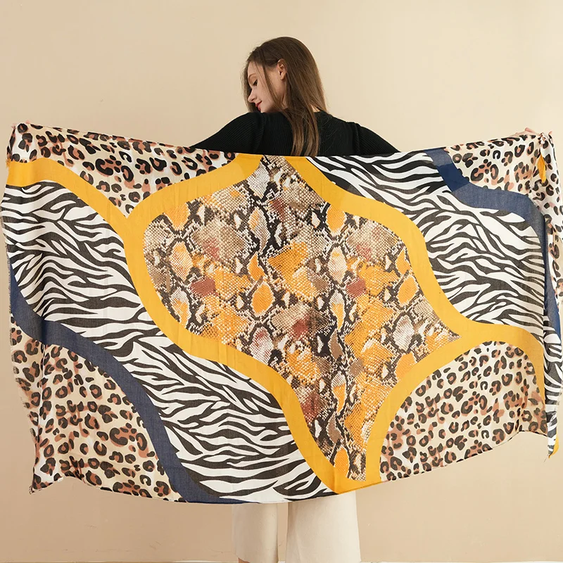 Scarf Women Luxury Brand Zebra Serpentine Leopard Animal Print Pattern Street Punk Fashion Pashmina Shawl Top Qualtiy Newest
Scarf Women Luxury Brand Zebra Serpentine Leopard Animal Print Pattern Street Punk Fashion Pashmina Shawl Top Qualtiy Newest