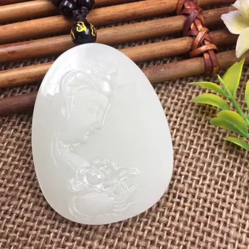 Natural Xinjiang Hetian yu white side side Guanyin head pendant with certificate
Natural Xinjiang Hetian yu white side side Guanyin head pendant with certificate