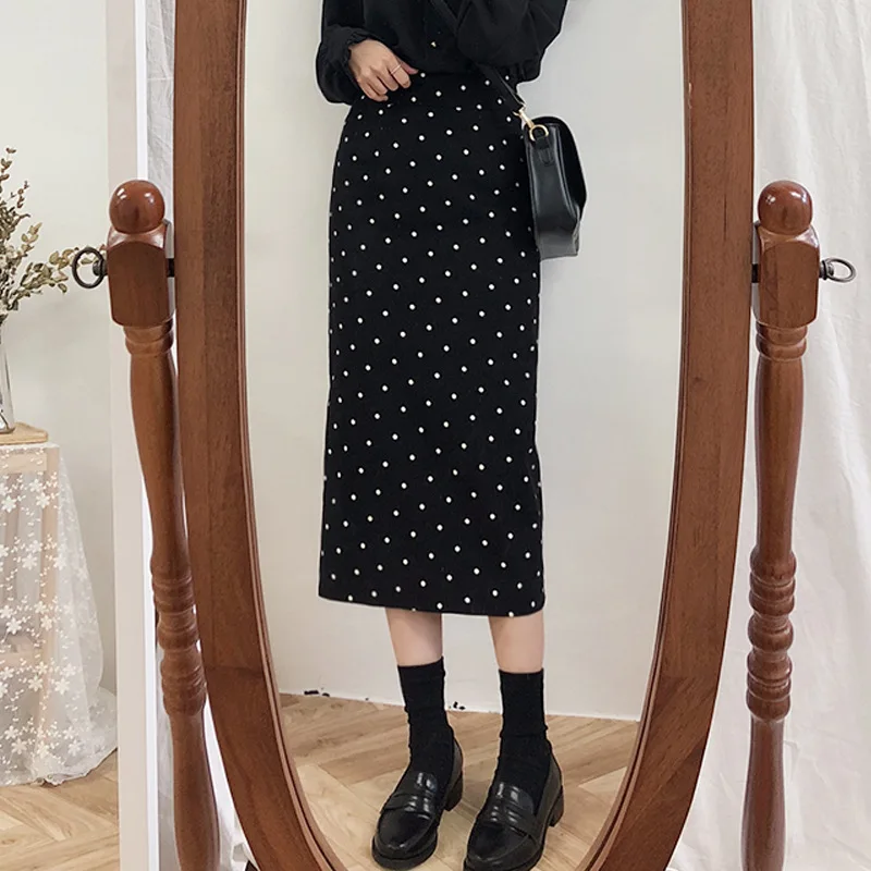 2019 Spring And Autumn New Style High-waisted Black Polkadot Mid-length Versatile Slit Sheath Skirt Women's One-step Skirt Skirt
2019 Spring And Autumn New Style High-waisted Black Polkadot Mid-length Versatile Slit Sheath Skirt Women's One-step Skirt Skirt