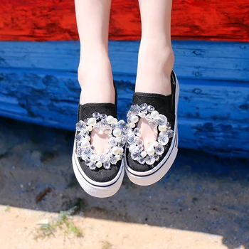 New Style Korean-style Man-made Diamond Pearl Hollow out Foot Covering Flat Top Shoes Soft Bottom Versatile Loafers
New Style Korean-style Man-made Diamond Pearl Hollow out Foot Covering Flat Top Shoes Soft Bottom Versatile Loafers