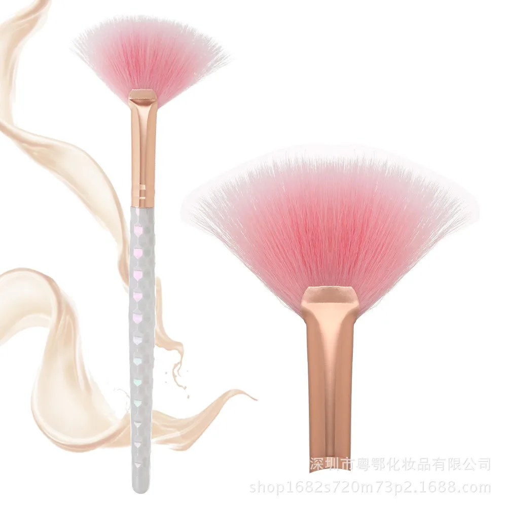 Single Bottle Fan-shaped Powder Brush Makeup Brush Beauty Tool Currently Available Supply
Single Bottle Fan-shaped Powder Brush Makeup Brush Beauty Tool Currently Available Supply