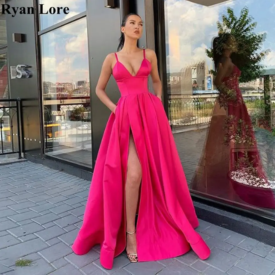 Sexy Split Formal Prom Dresses 2020 Pink A-Line Spaghetti Straps Long Evening Gowns Elegant Satin Party Vestidos Robe De Soiree 
Sexy Split Formal Prom Dresses 2020 Pink A-Line Spaghetti Straps Long Evening Gowns Elegant Satin Party Vestidos Robe De Soiree