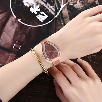 WJ-7818 Wal-joy Brand Rhinestone Watch Stainless Steel Rose Gold Women Watch Casual Triangle Quartz Wristwatch Orologio da donna 
WJ-7818 Wal-joy Brand Rhinestone Watch Stainless Steel Rose Gold Women Watch Casual Triangle Quartz Wristwatch Orologio da donna