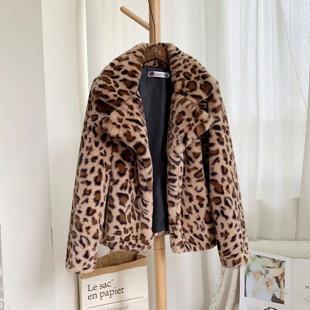 Windbreaker Lamb Coat Jacket For Woman Winter Fluffy Faux Fur Coats Jackets Women Leopard Jacket Open Front Overcoat Streetwear
Windbreaker Lamb Coat Jacket For Woman Winter Fluffy Faux Fur Coats Jackets Women Leopard Jacket Open Front Overcoat Streetwear