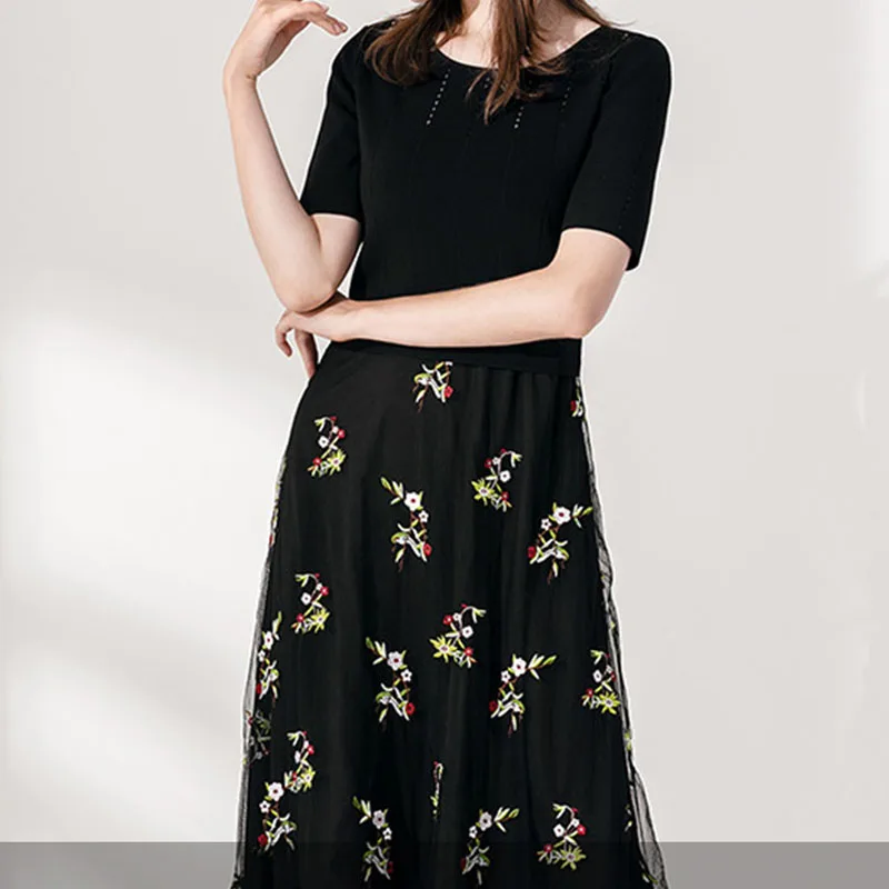 WATER-SOLUBIE EMBROIDERED DRESS WITH HEAVY LACE FABRIC Qinse Heming Chinese Style Mesh Flat Embroidery Lace Fabrics
WATER-SOLUBIE EMBROIDERED DRESS WITH HEAVY LACE FABRIC Qinse Heming Chinese Style Mesh Flat Embroidery Lace Fabrics