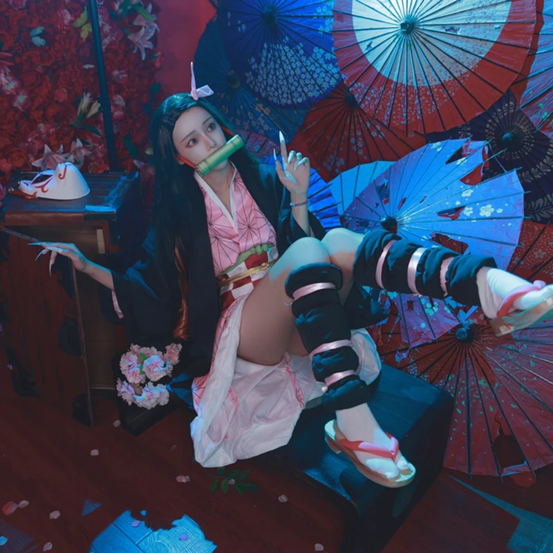 Nezuko Cosplay Costume Demon Slayer Kimetsu No Yaiba Nezuko Kamado Cosplay Kimono Anime Party Props
Nezuko Cosplay Costume Demon Slayer Kimetsu No Yaiba Nezuko Kamado Cosplay Kimono Anime Party Props