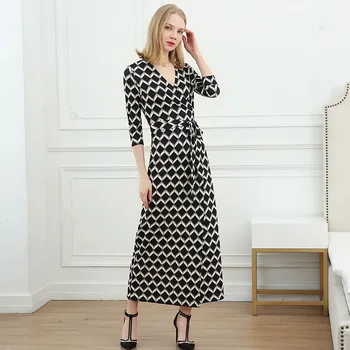 Bohemian Style Women Dress Sexy Vintage Maxi Polka Dot V-Neck Wrap Dress Elegant Women Dresses Evening Party High Waist Dresses
Bohemian Style Women Dress Sexy Vintage Maxi Polka Dot V-Neck Wrap Dress Elegant Women Dresses Evening Party High Waist Dresses