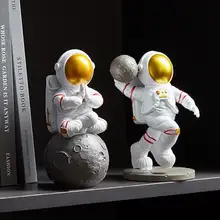 Resin Material Astronauts Ornaments Universal Cell Phone Stand Holder Bracket Gift Toys Home Office Desk Decoration Birthday Par
Resin Material Astronauts Ornaments Universal Cell Phone Stand Holder Bracket Gift Toys Home Office Desk Decoration Birthday Par