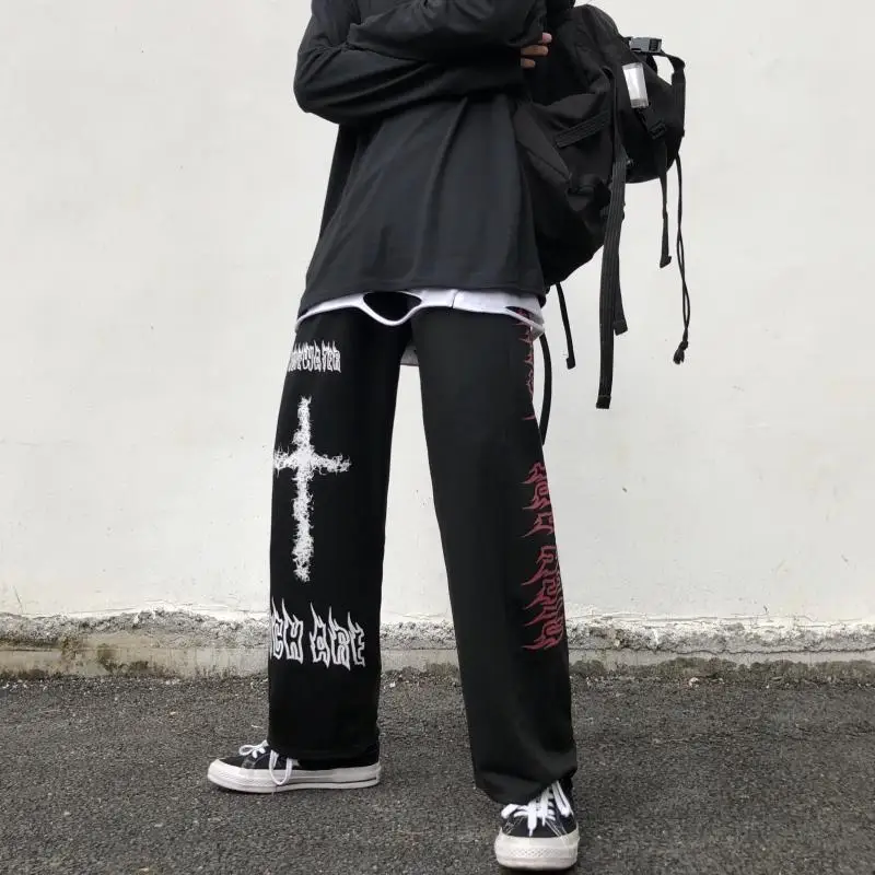Goth Pants New Men Japanese Hip Hop Streetwear Straight Casual Pants Male Harajuku High Street Wide Leg Graffiti Punk Trousers
Goth Pants New Men Japanese Hip Hop Streetwear Straight Casual Pants Male Harajuku High Street Wide Leg Graffiti Punk Trousers