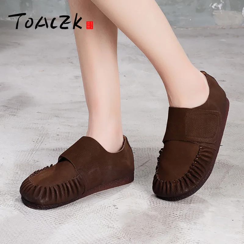 Vintage leather women's shoes, new fall flat mom shoes, magic paste women's single shoes 
Vintage leather women's shoes, new fall flat mom shoes, magic paste women's single shoes