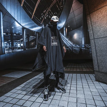 2020 National Tide long hooded cape men loose dark wind back printed coat hood cloak 
2020 National Tide long hooded cape men loose dark wind back printed coat hood cloak
