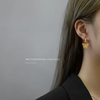 Minority cool wind texture circle closed Butterfly Earrings Jewelry queen image versatile European and American Earrings
Minority cool wind texture circle closed Butterfly Earrings Jewelry queen image versatile European and American Earrings