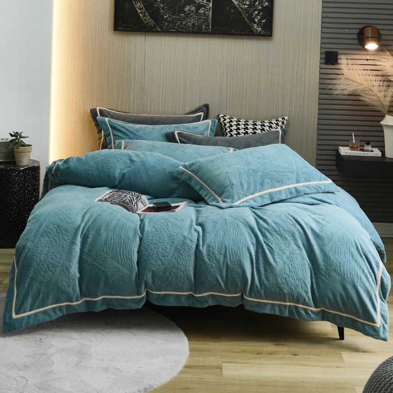 High end milk velvet thickened four piece set of double-sided velvet light luxury winter coral velvet warm sheets bedding
High end milk velvet thickened four piece set of double-sided velvet light luxury winter coral velvet warm sheets bedding